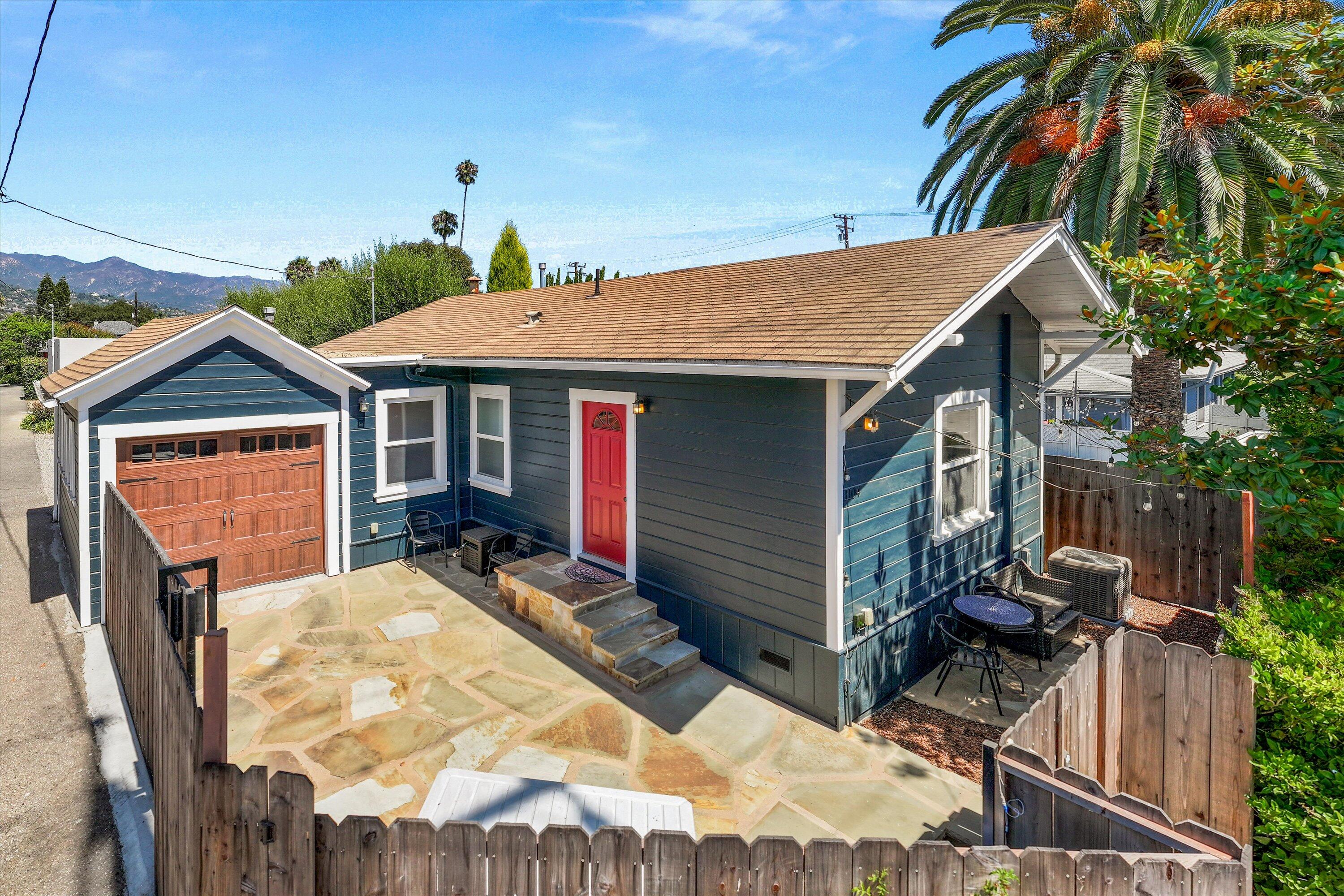 1104 Castillo Street