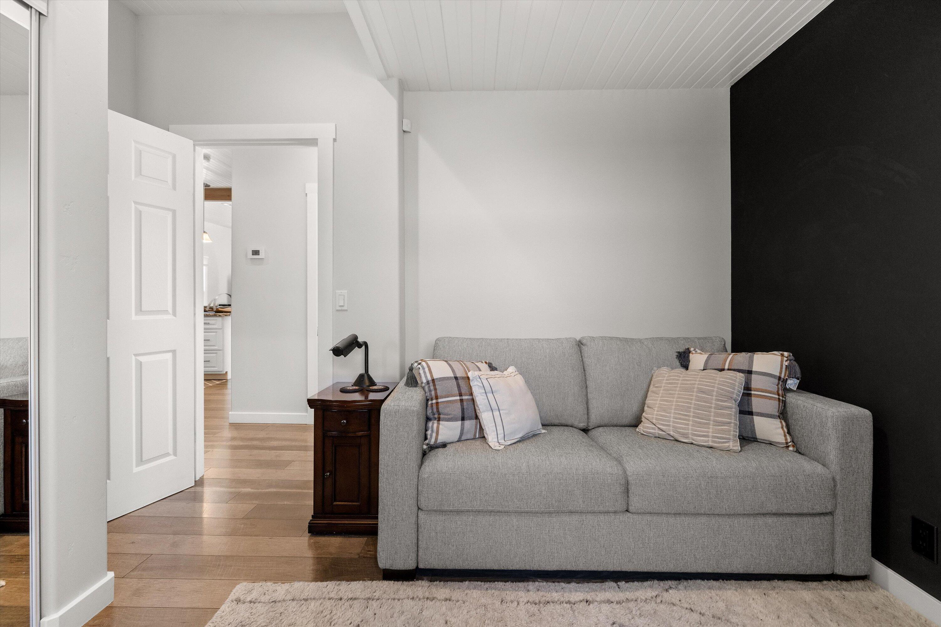 1104 Castillo Street