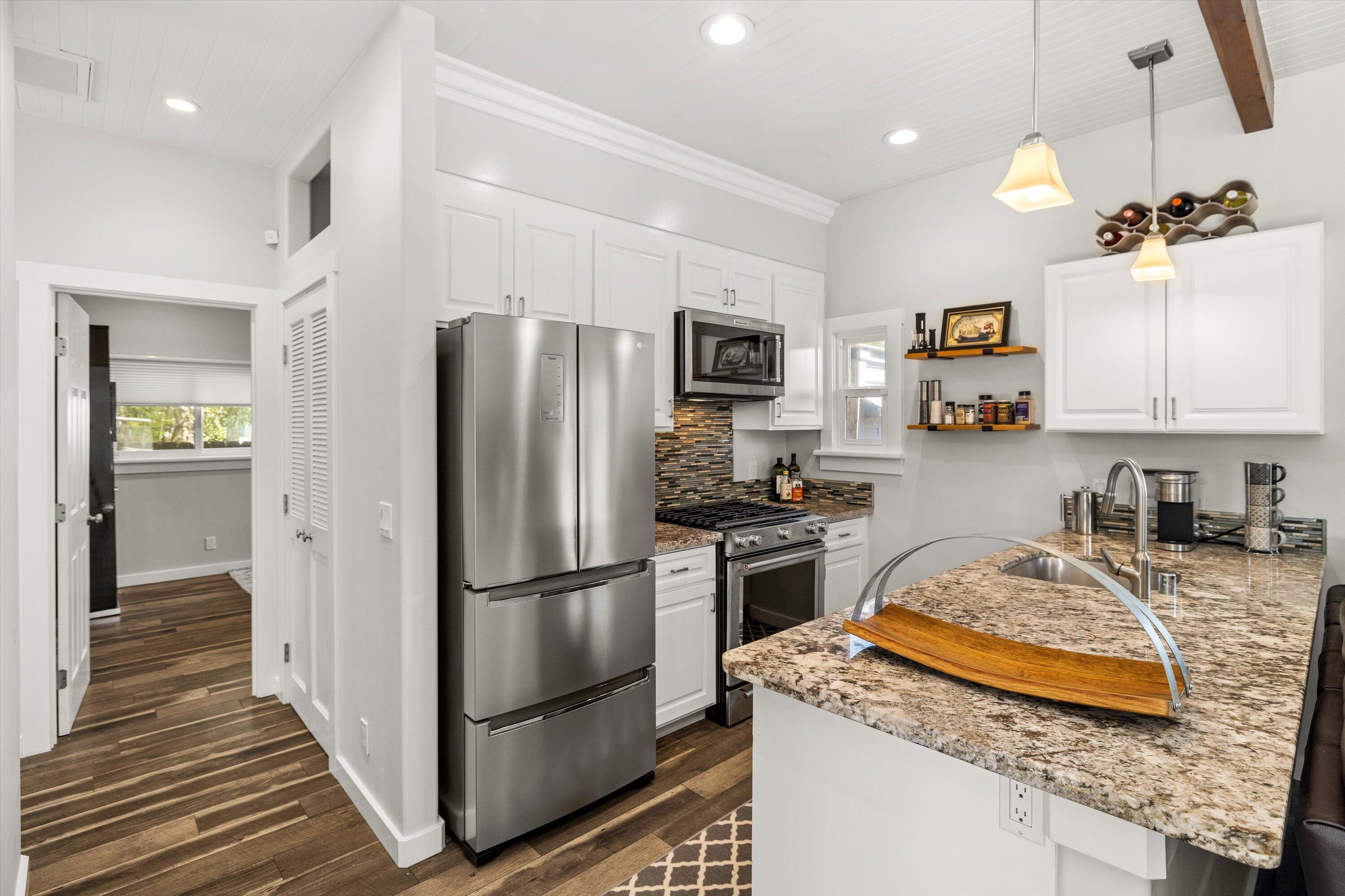 1104 Castillo Street