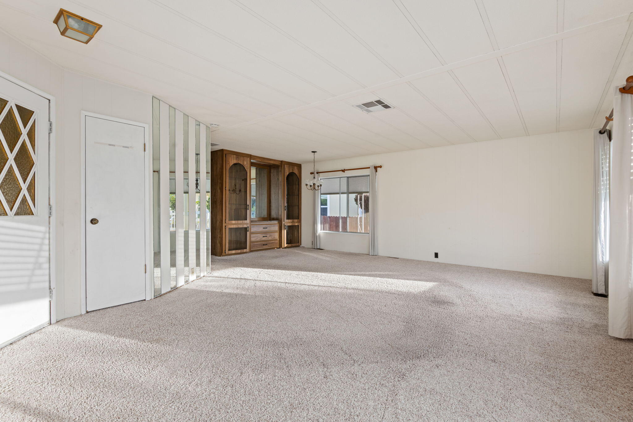 3950 Via Real Spc 103