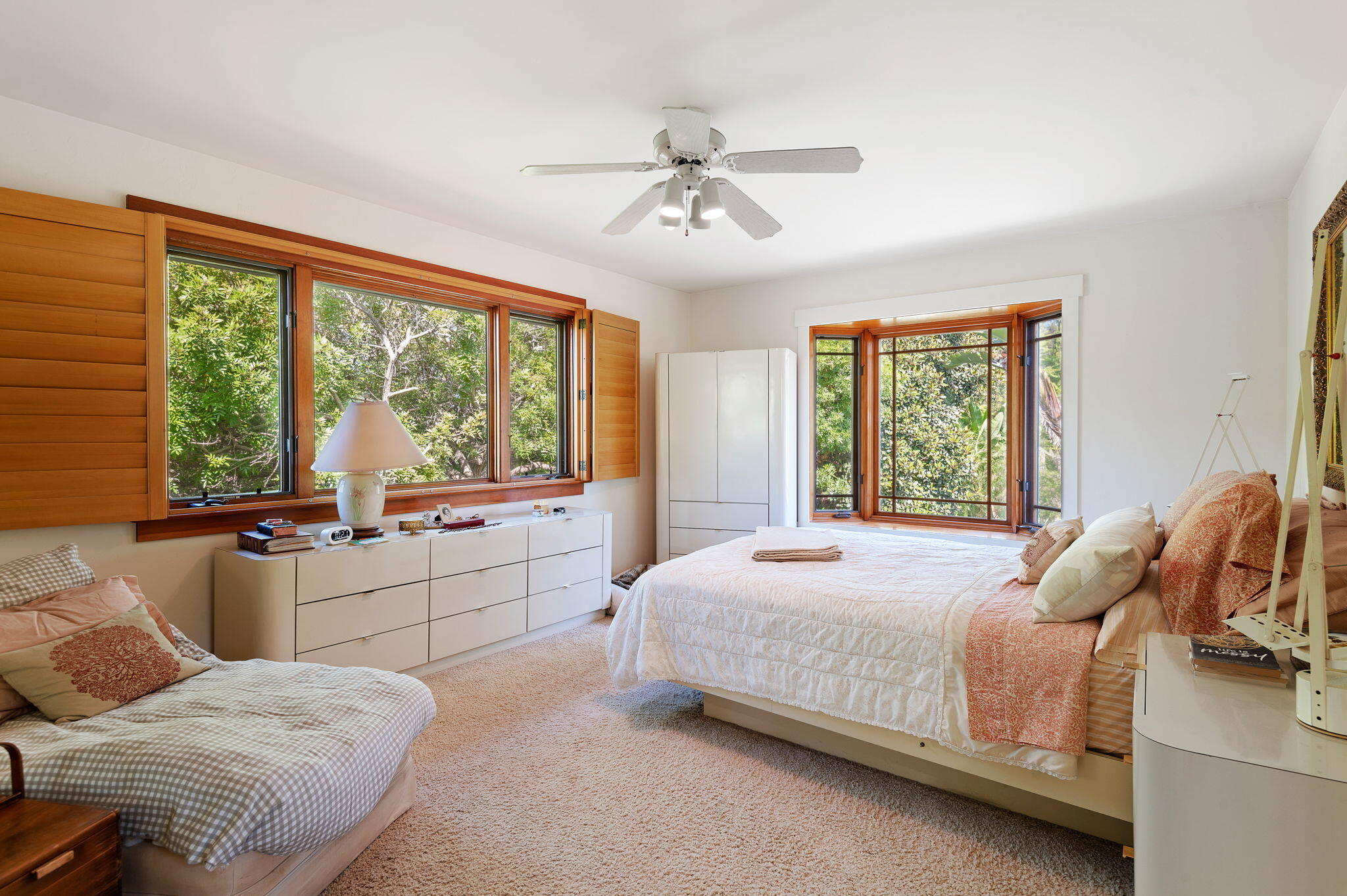 1211 Plaza Del Monte