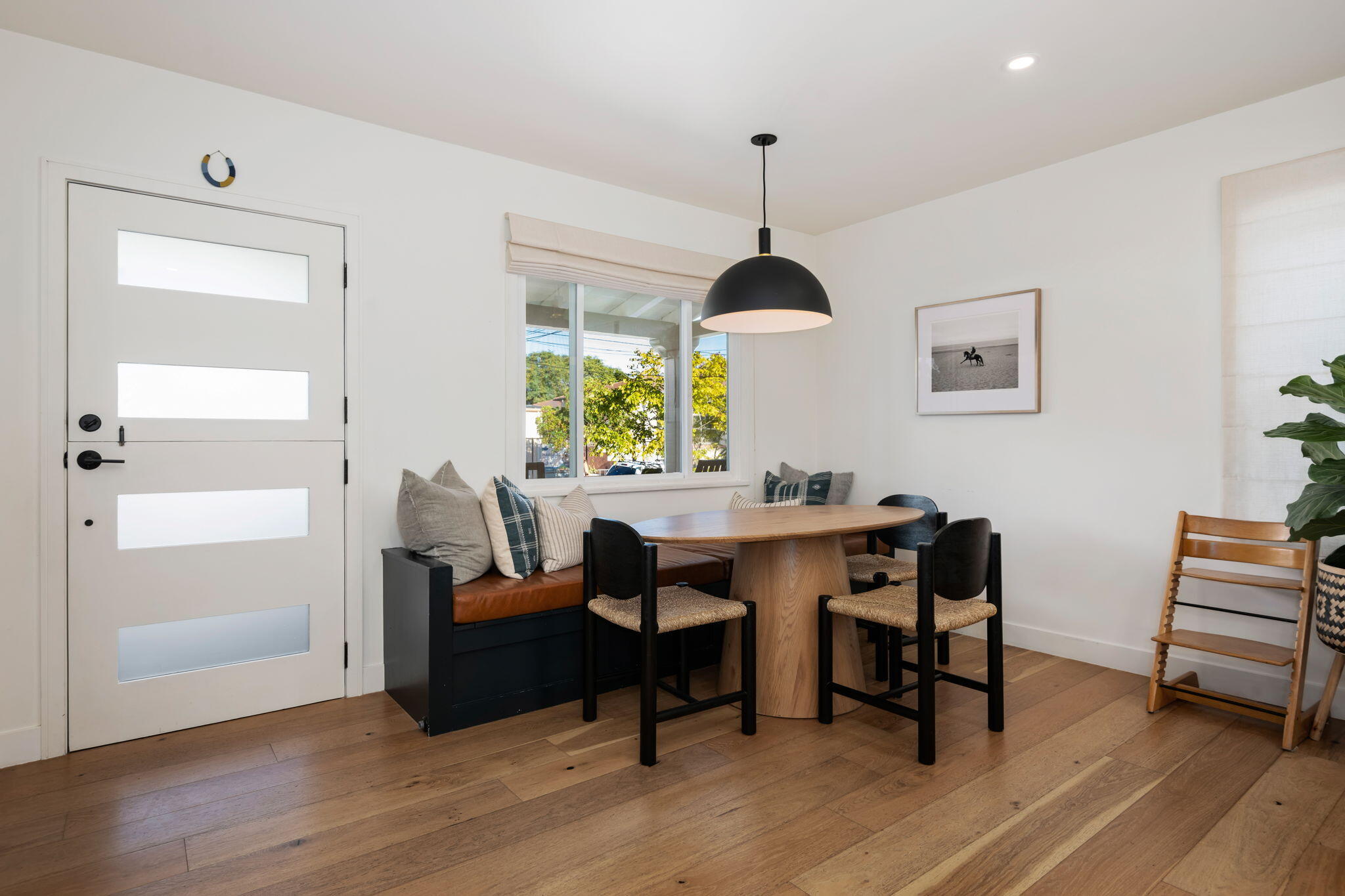 1625 Mountain Avenue