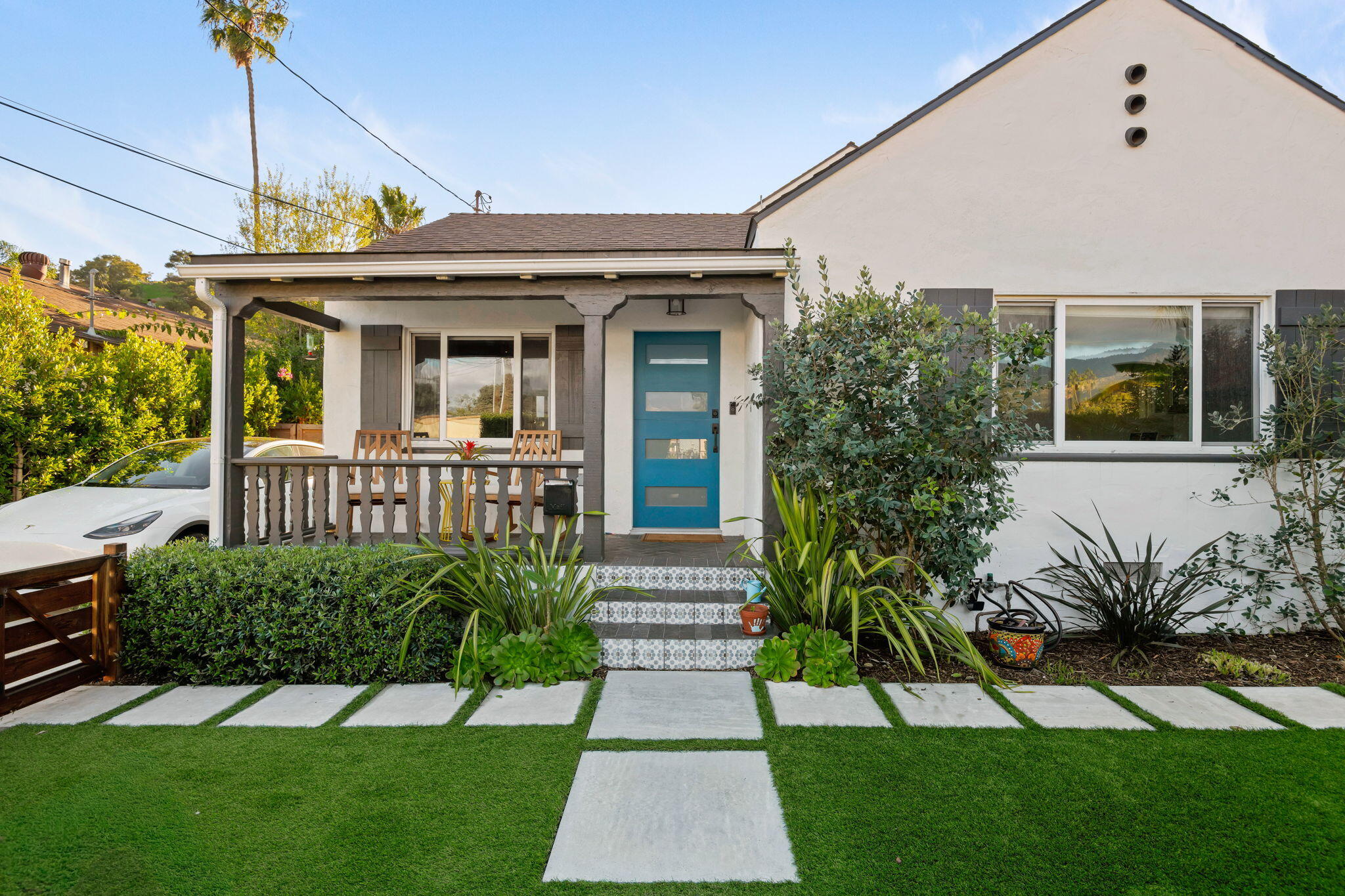 1625 Mountain Avenue