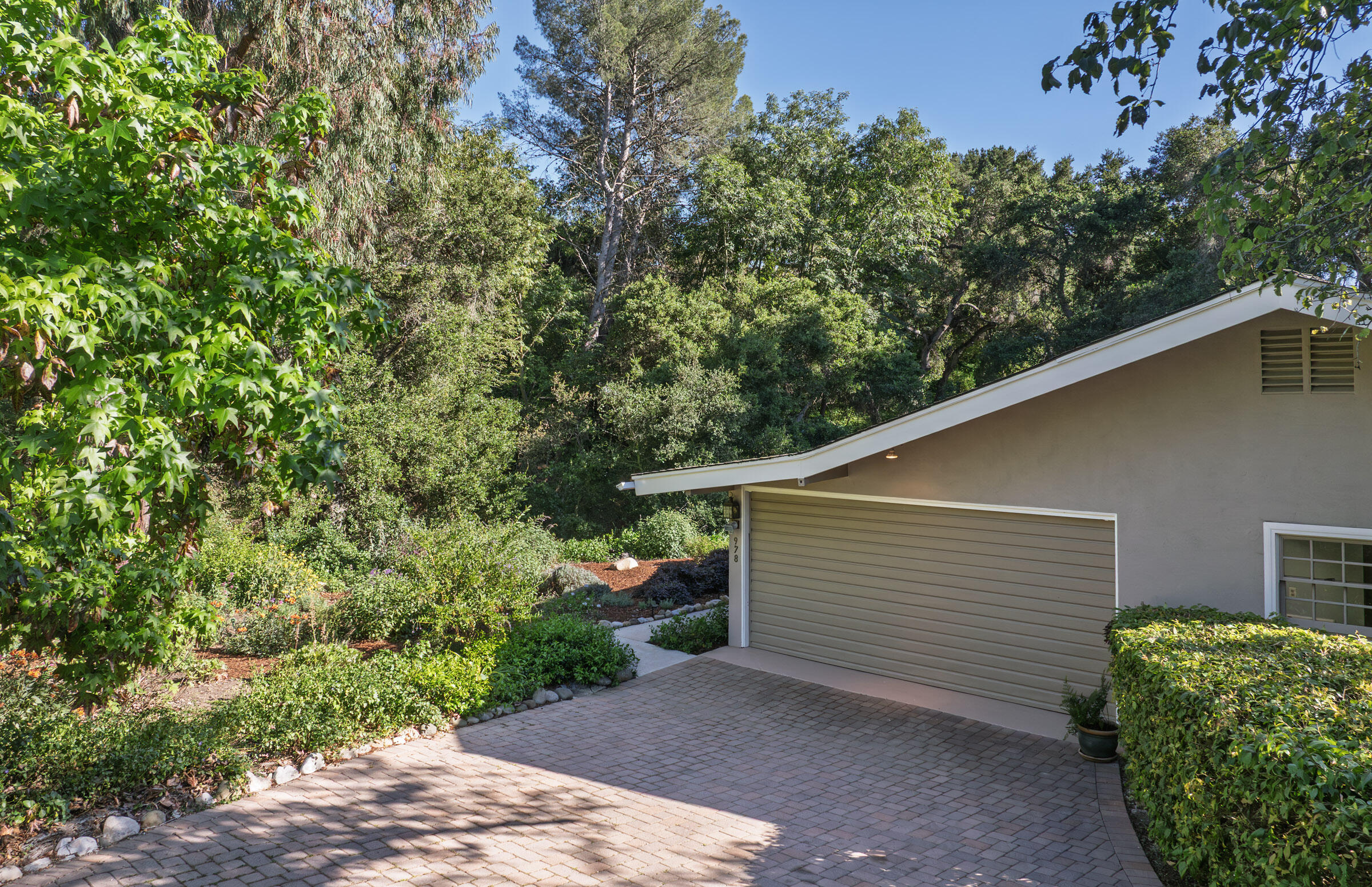 978 Cocopah Drive