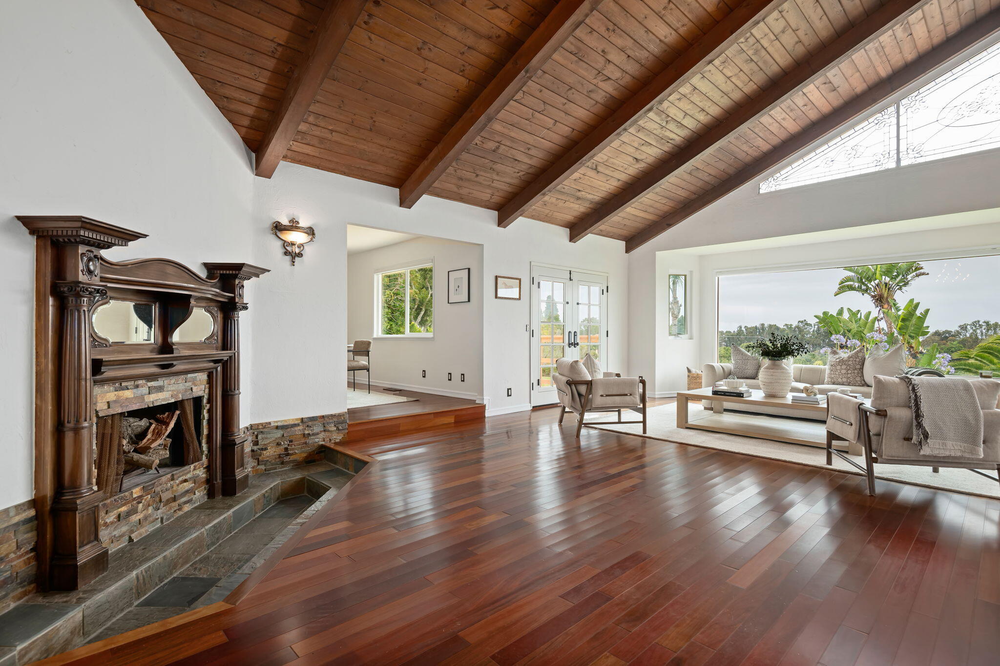 246 Vereda Pradera