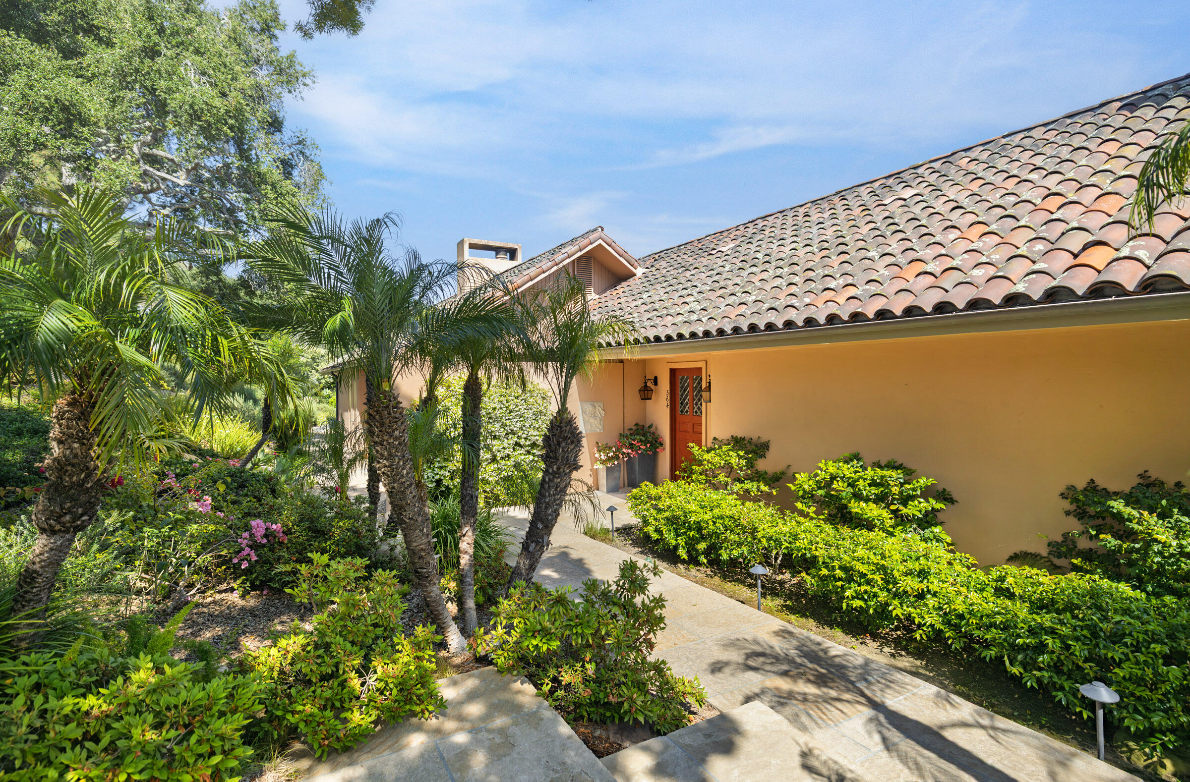 564 Crocker Sperry Drive