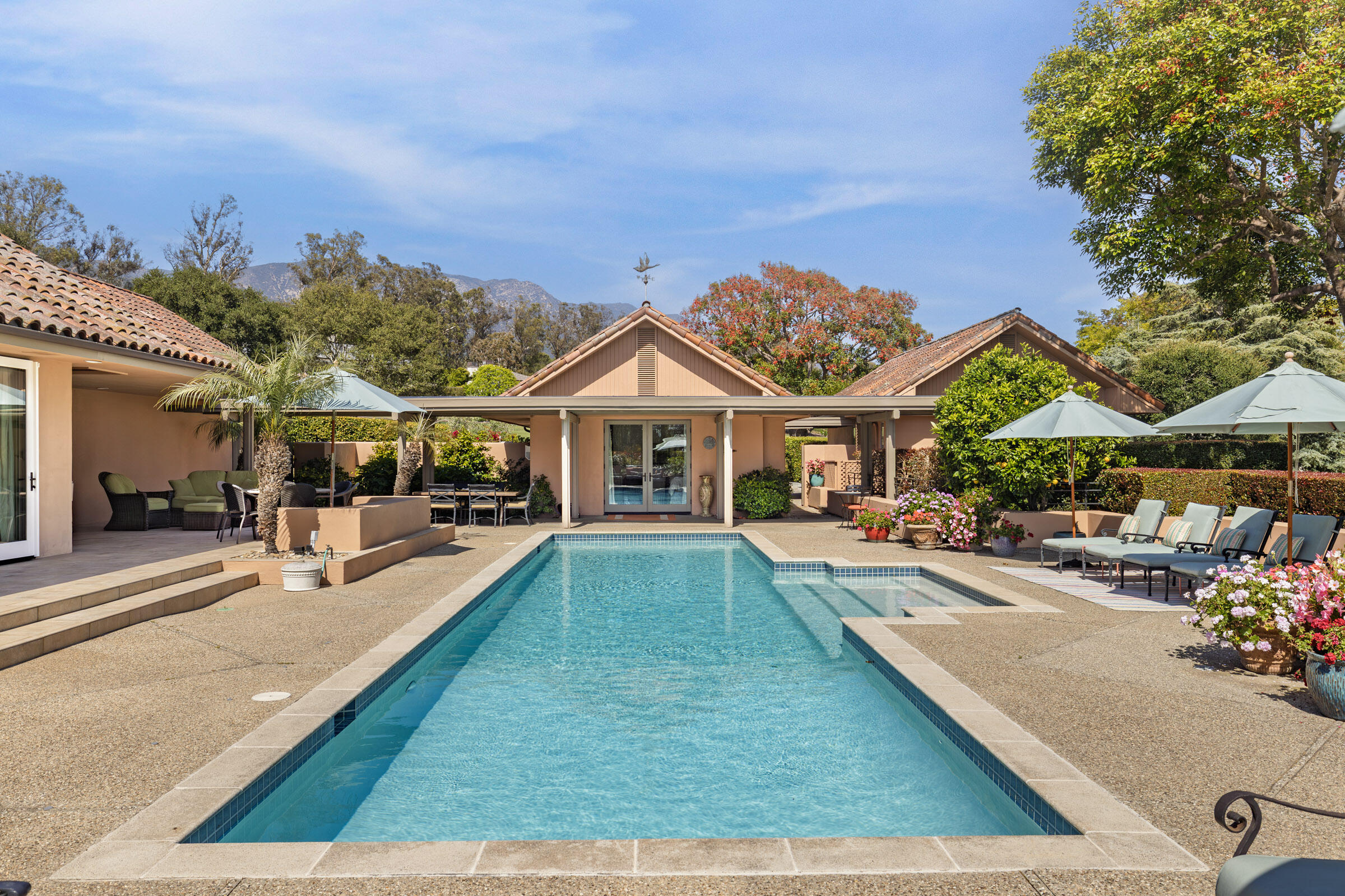 564 Crocker Sperry Drive