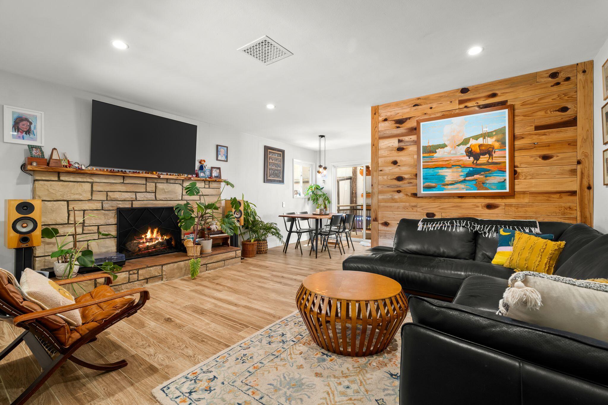 125 Oak Drive