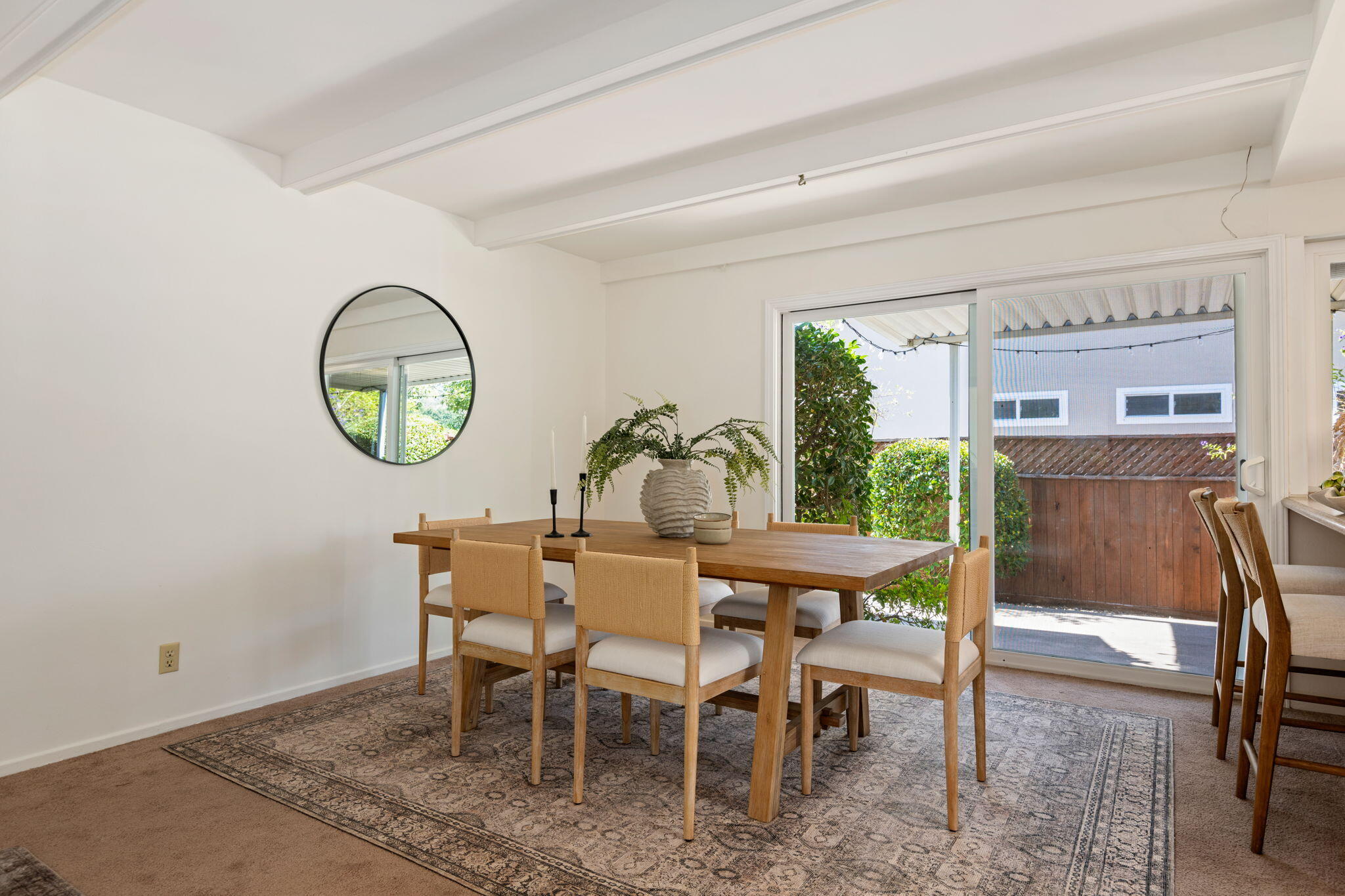 6440 Camino Viviente