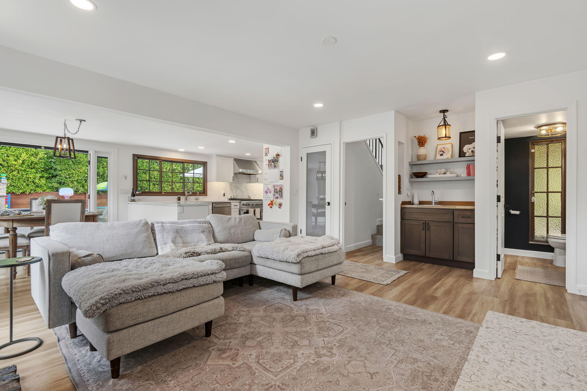 1504 Live Oak Lane