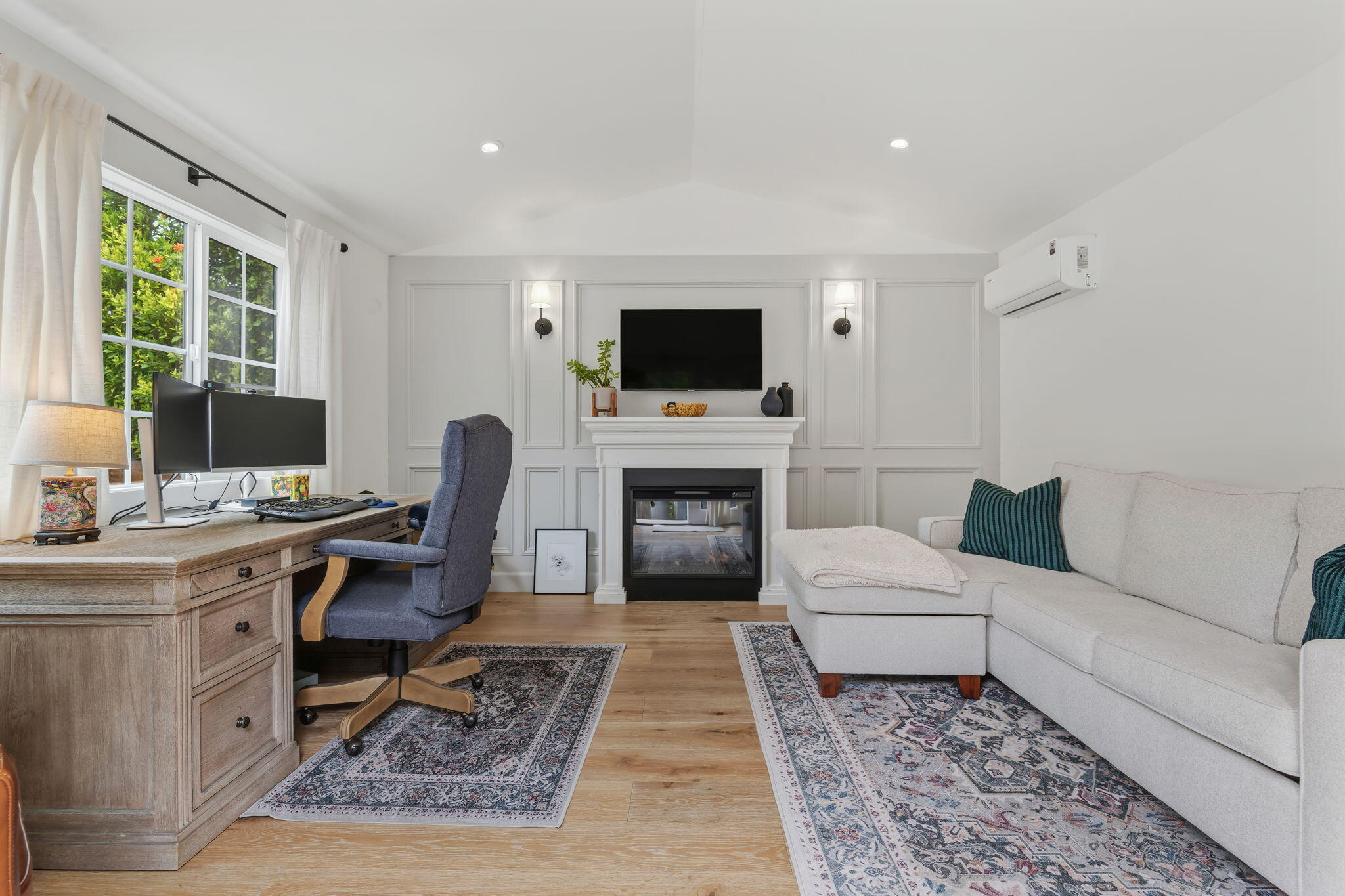 1504 Live Oak Lane