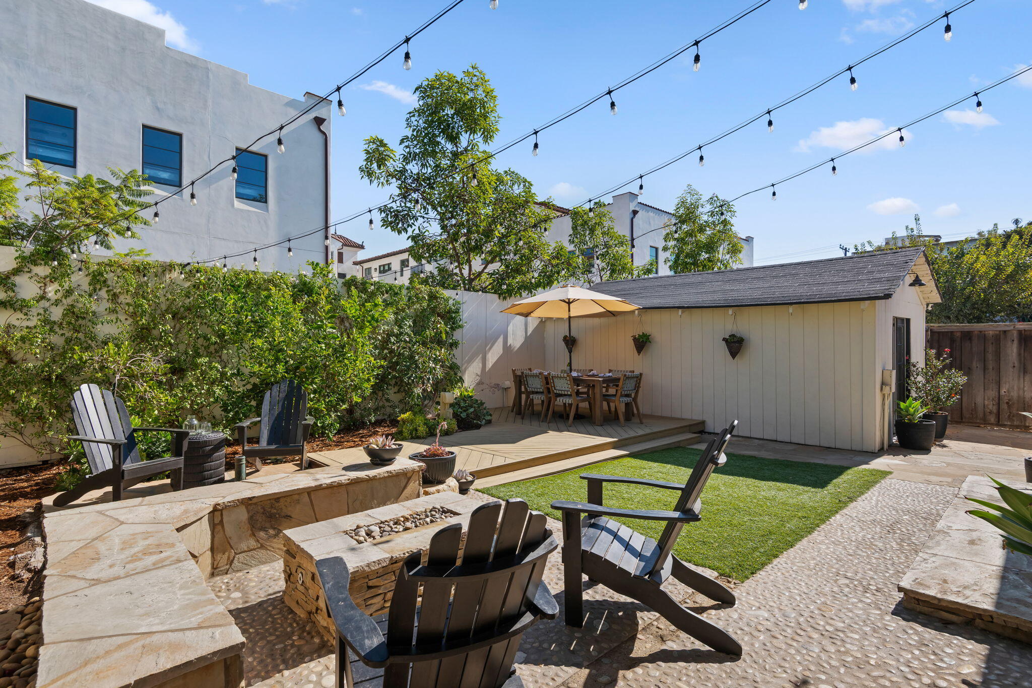910 N Nopal Street