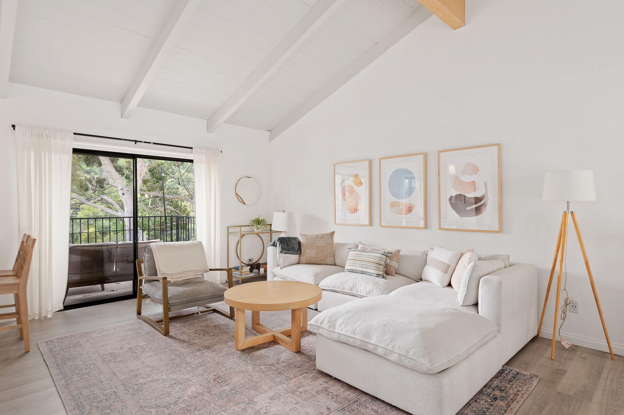 1031 Miramonte Drive Apt 2