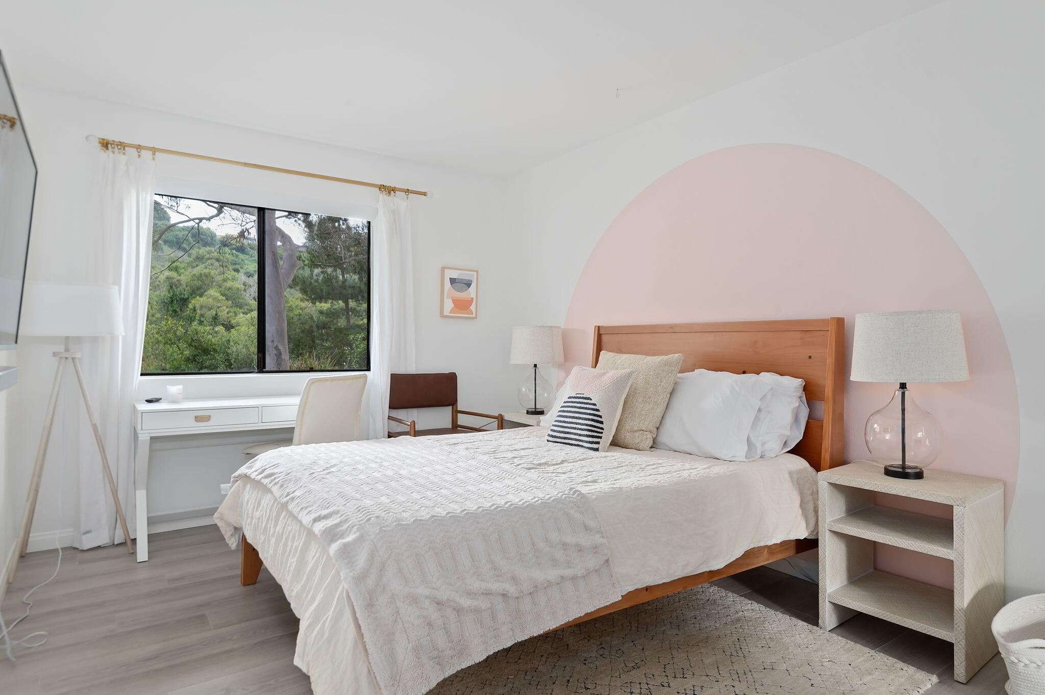 1031 Miramonte Drive Apt 2