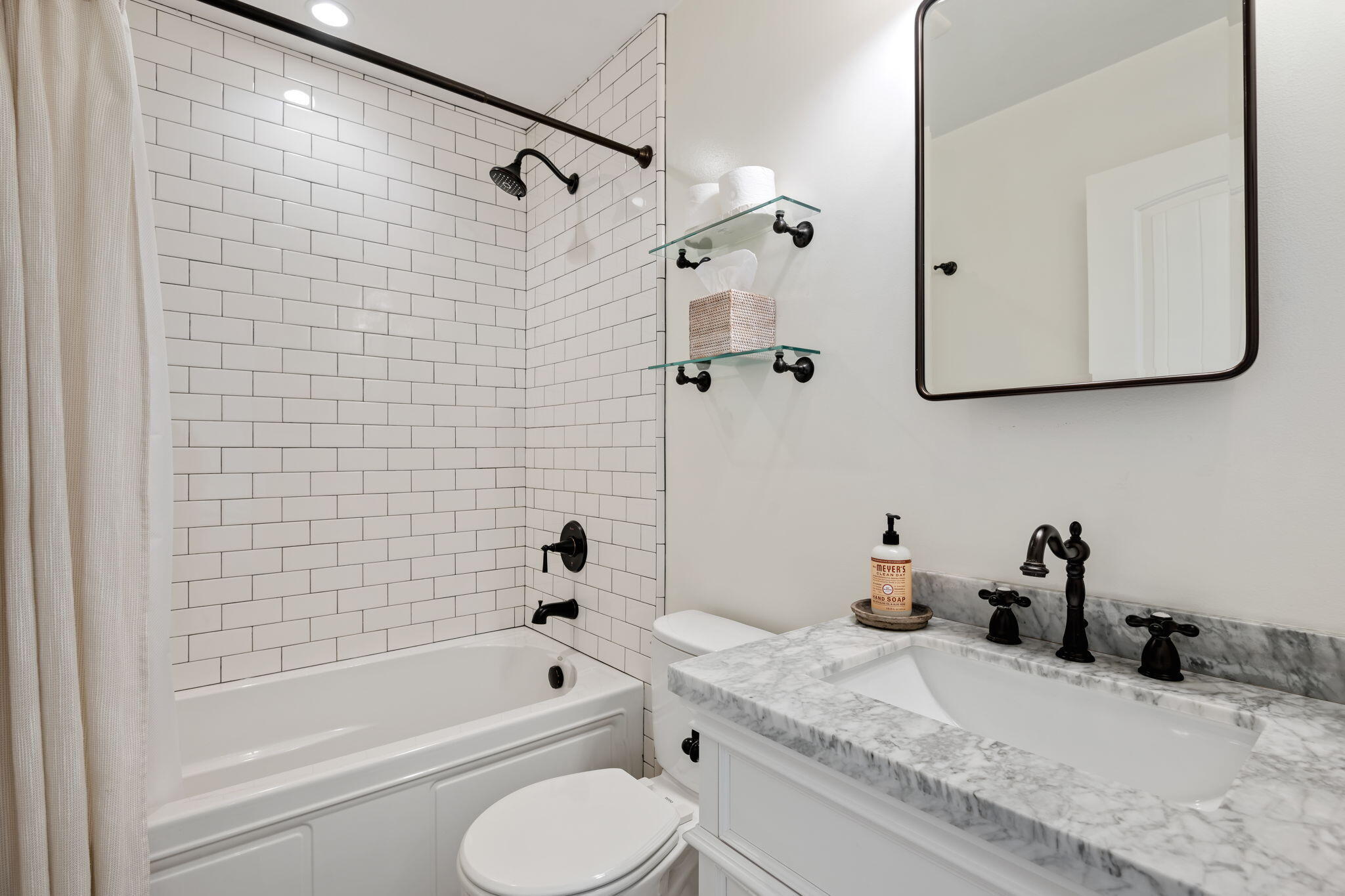 1815 Mountain Avenue