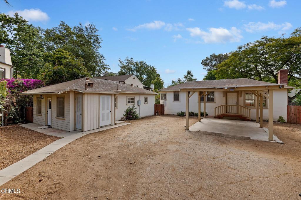 1322 E E Yanonali Street