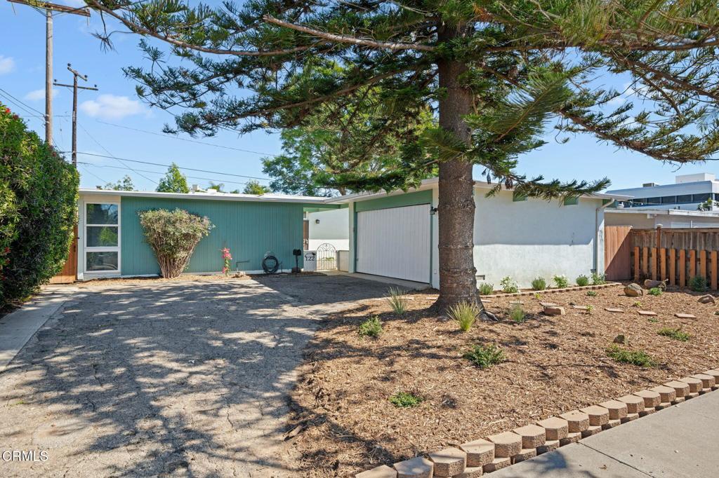 122 Kinman Avenue