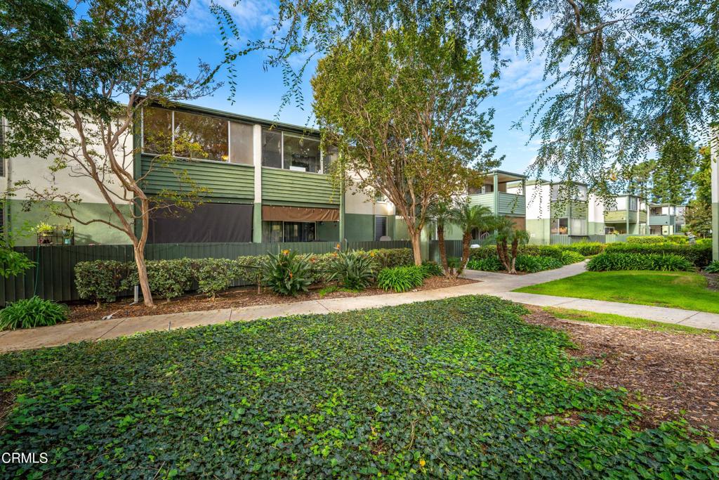 3700 Dean Drive 304