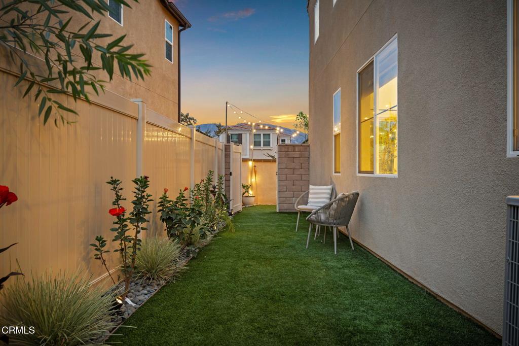 1991 Pomegranate Street