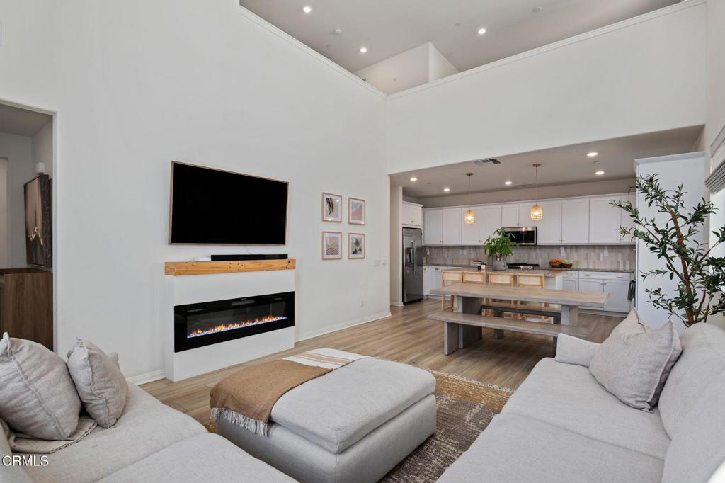 1991 Pomegranate Street