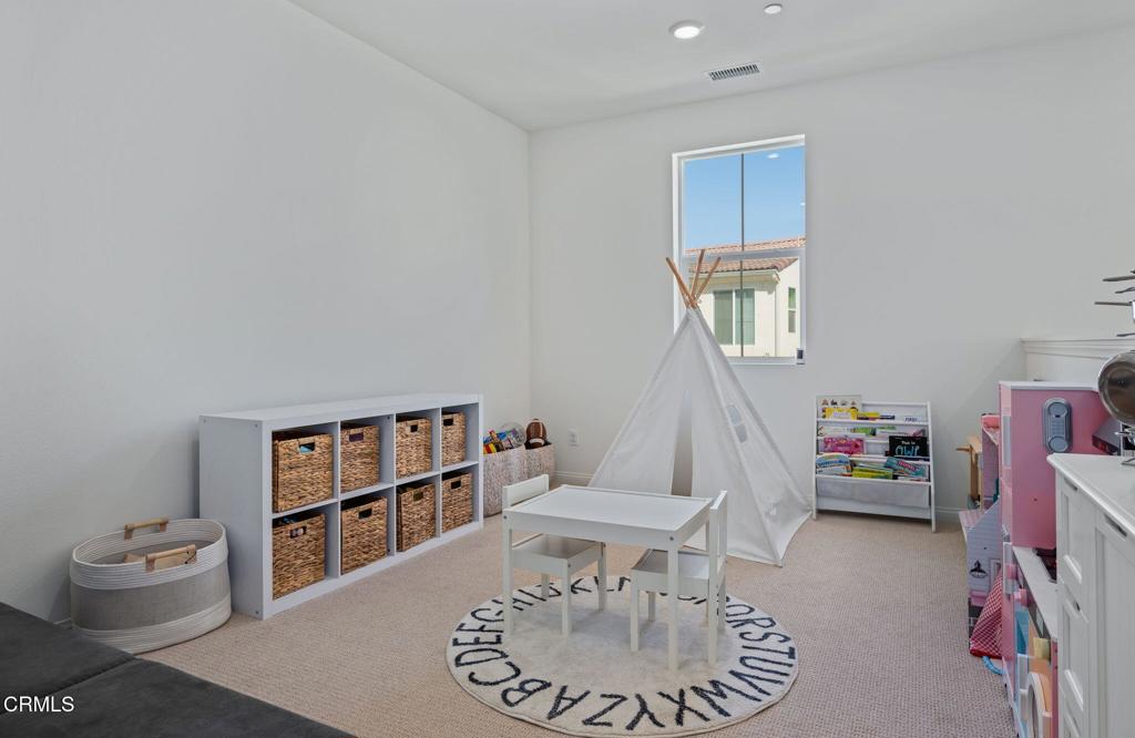 1991 Pomegranate Street