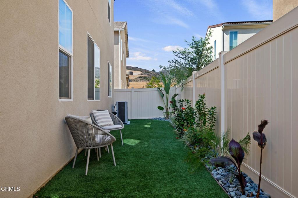 1991 Pomegranate Street