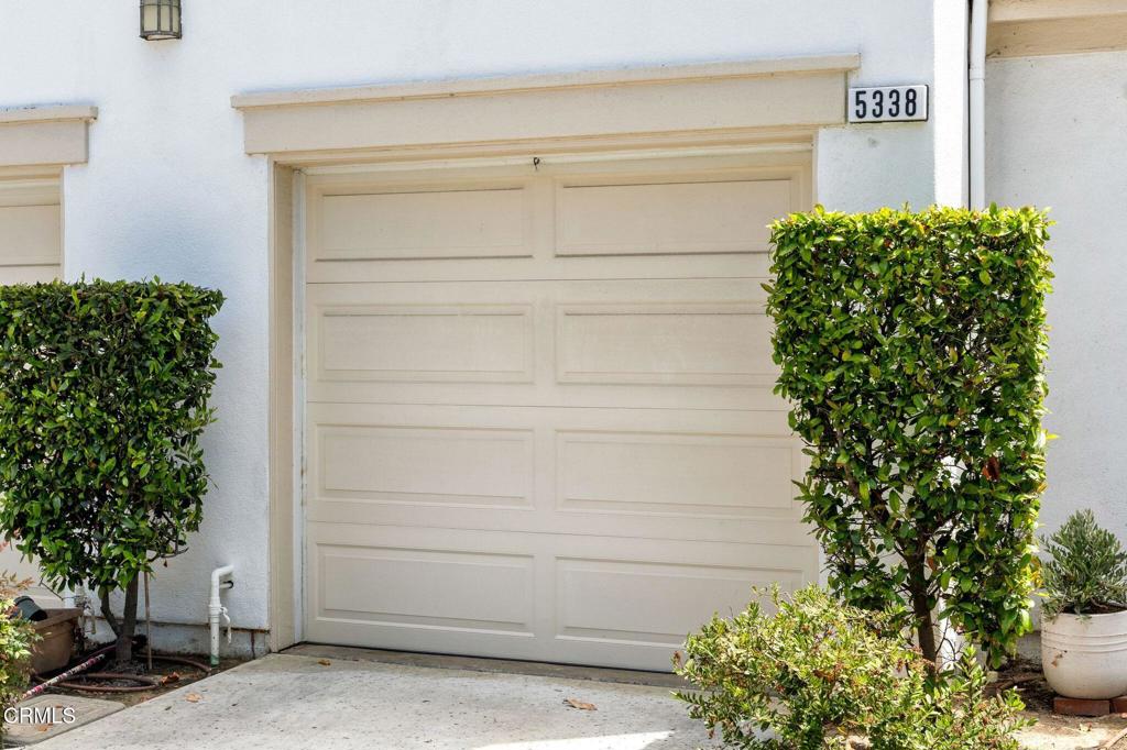 5338 Gillespie Street