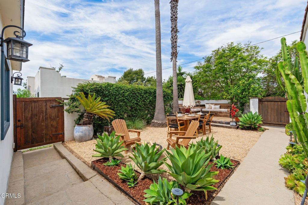 209 W Constance Avenue