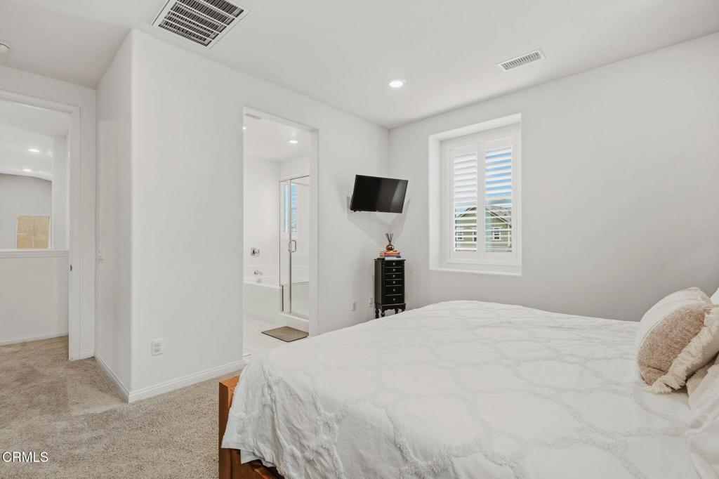 400 Tibbetts Street