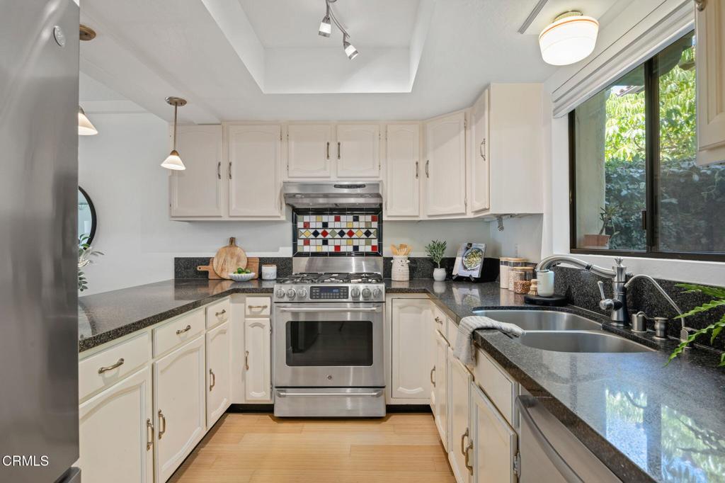 2012 Castillo Street B