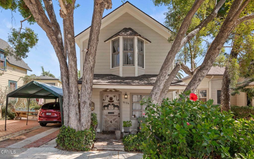 1124 Bath Street