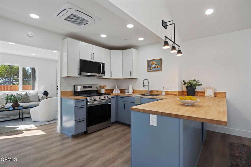2848 Foothill Road