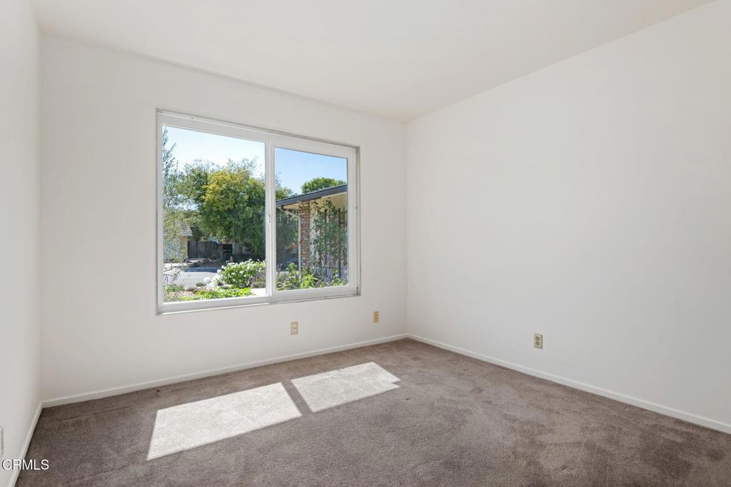 6440 Camino Viviente