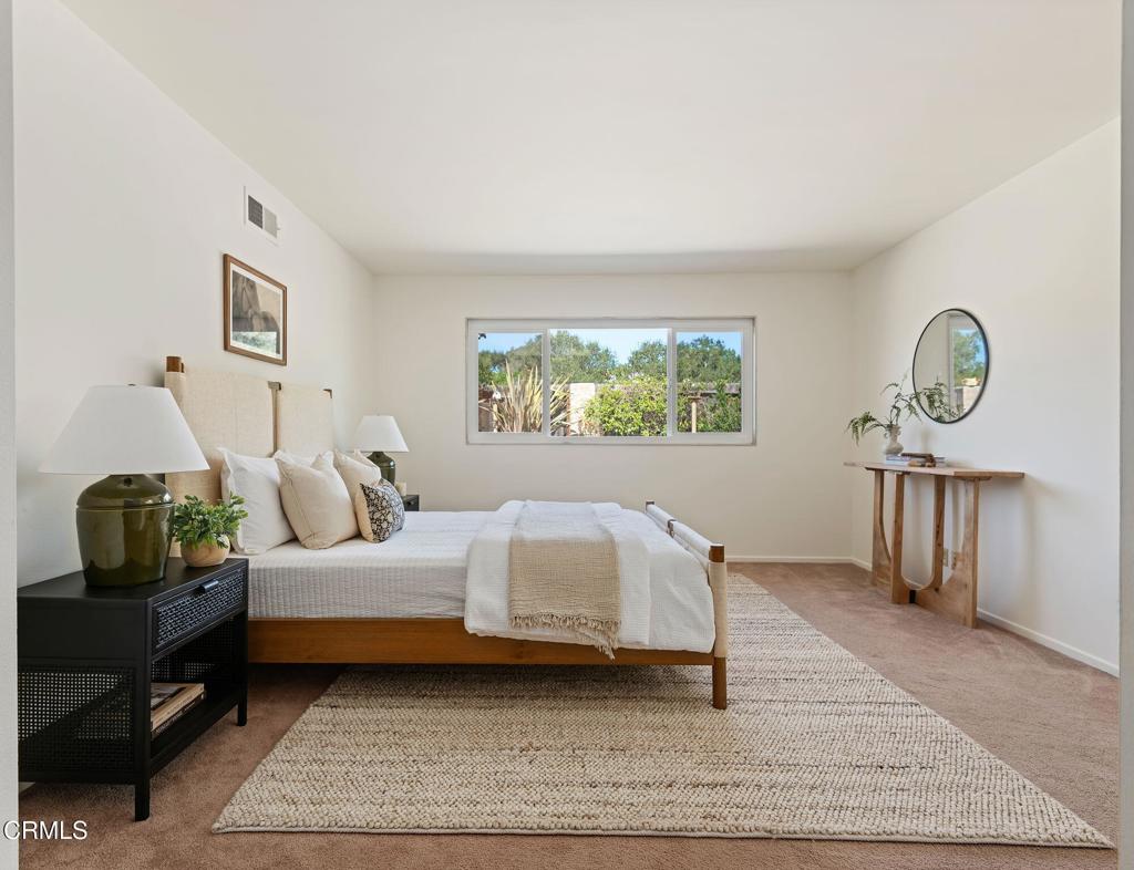 6440 Camino Viviente