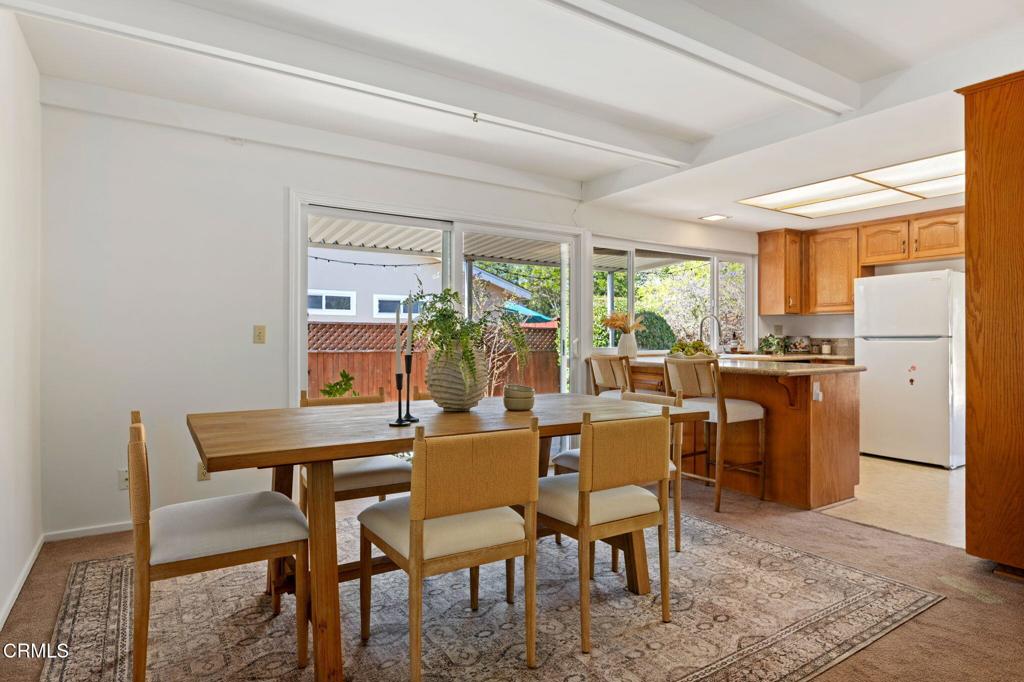 6440 Camino Viviente
