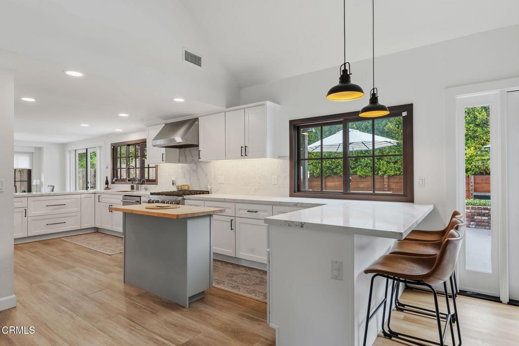 1504 Live Oak Lane