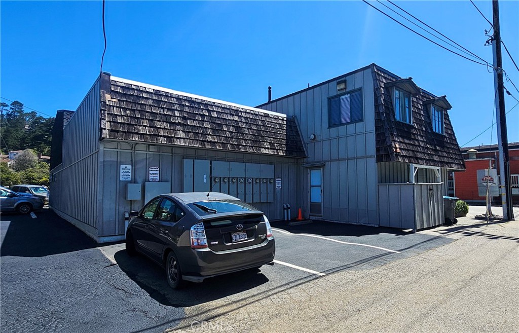 816 Main Street