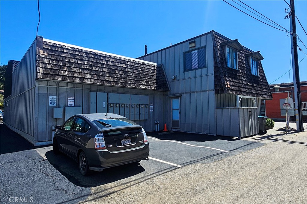 816 Main Street