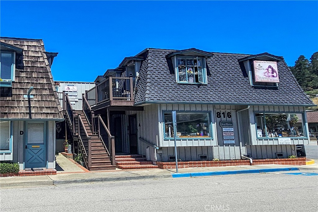 816 Main Street