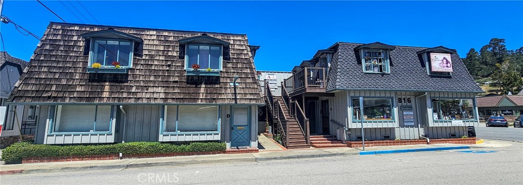 816 Main Street