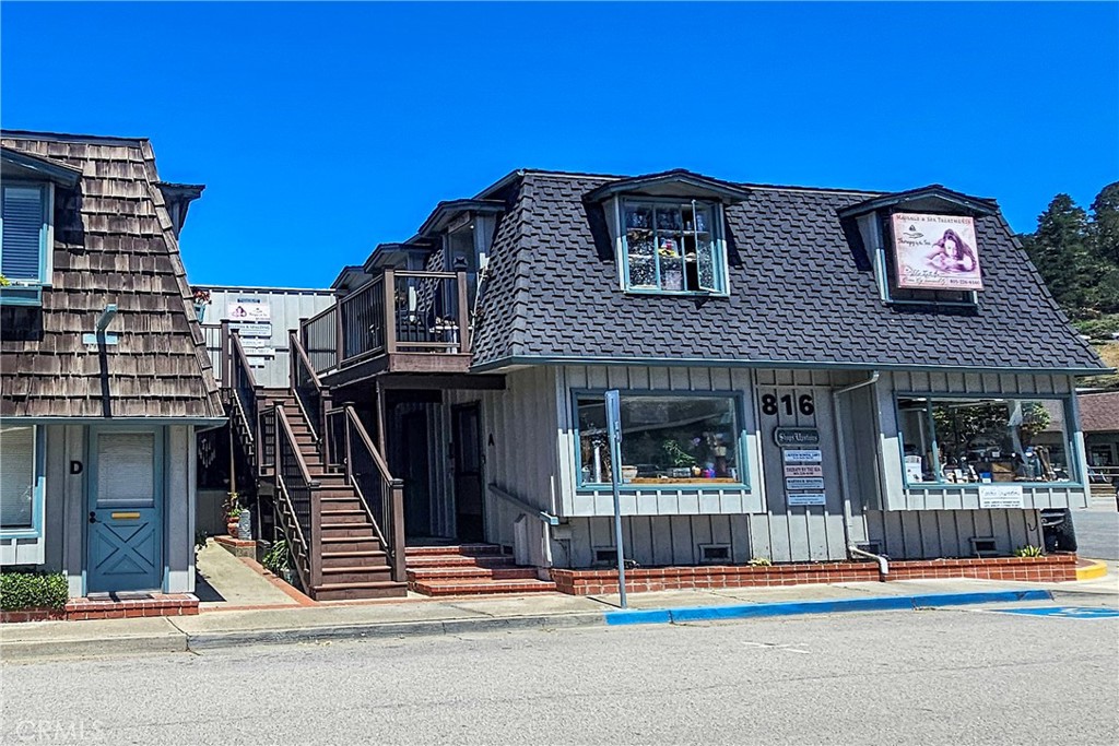 816 Main Street