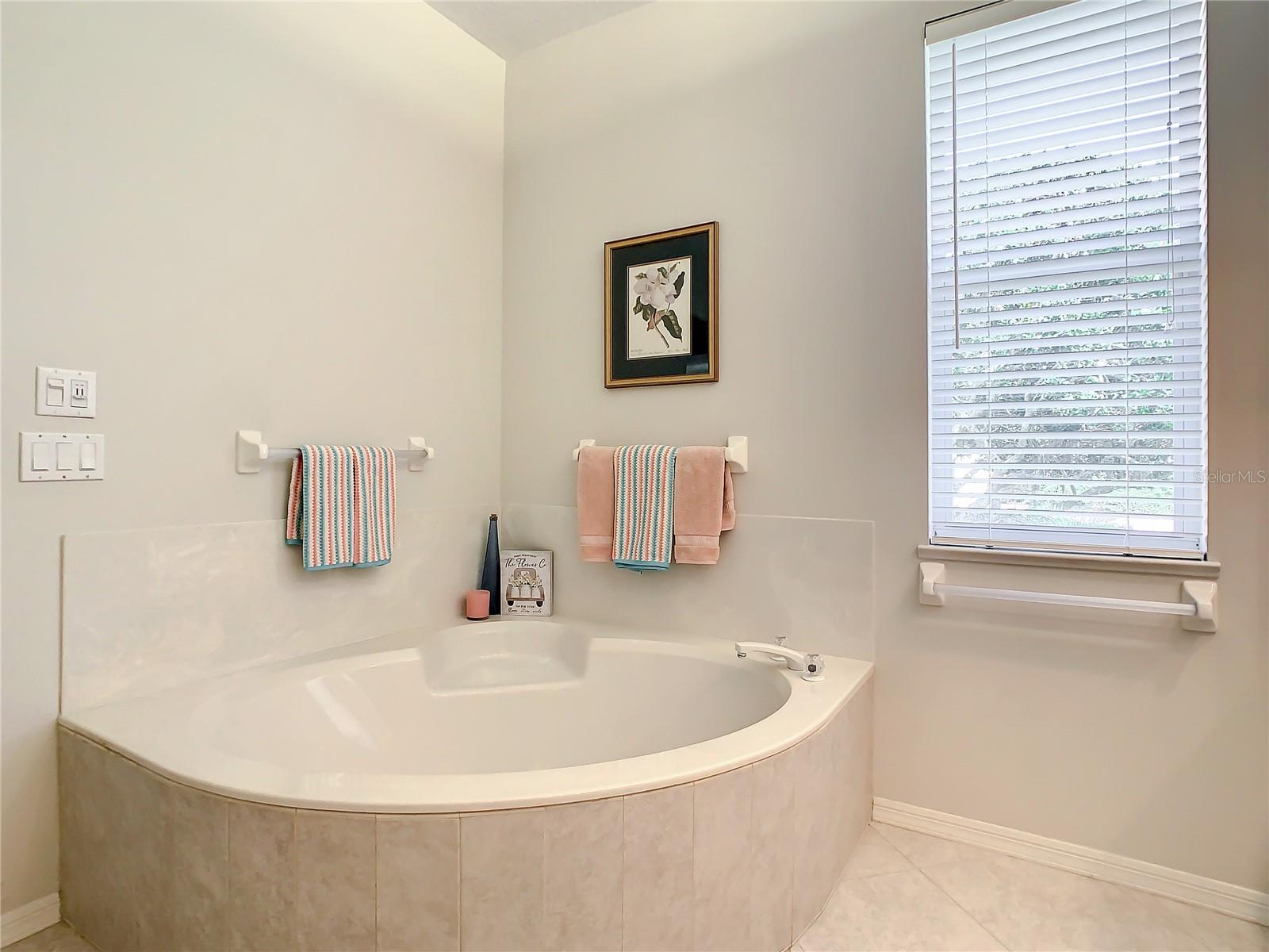 111 FIELDSTONE DRIVE