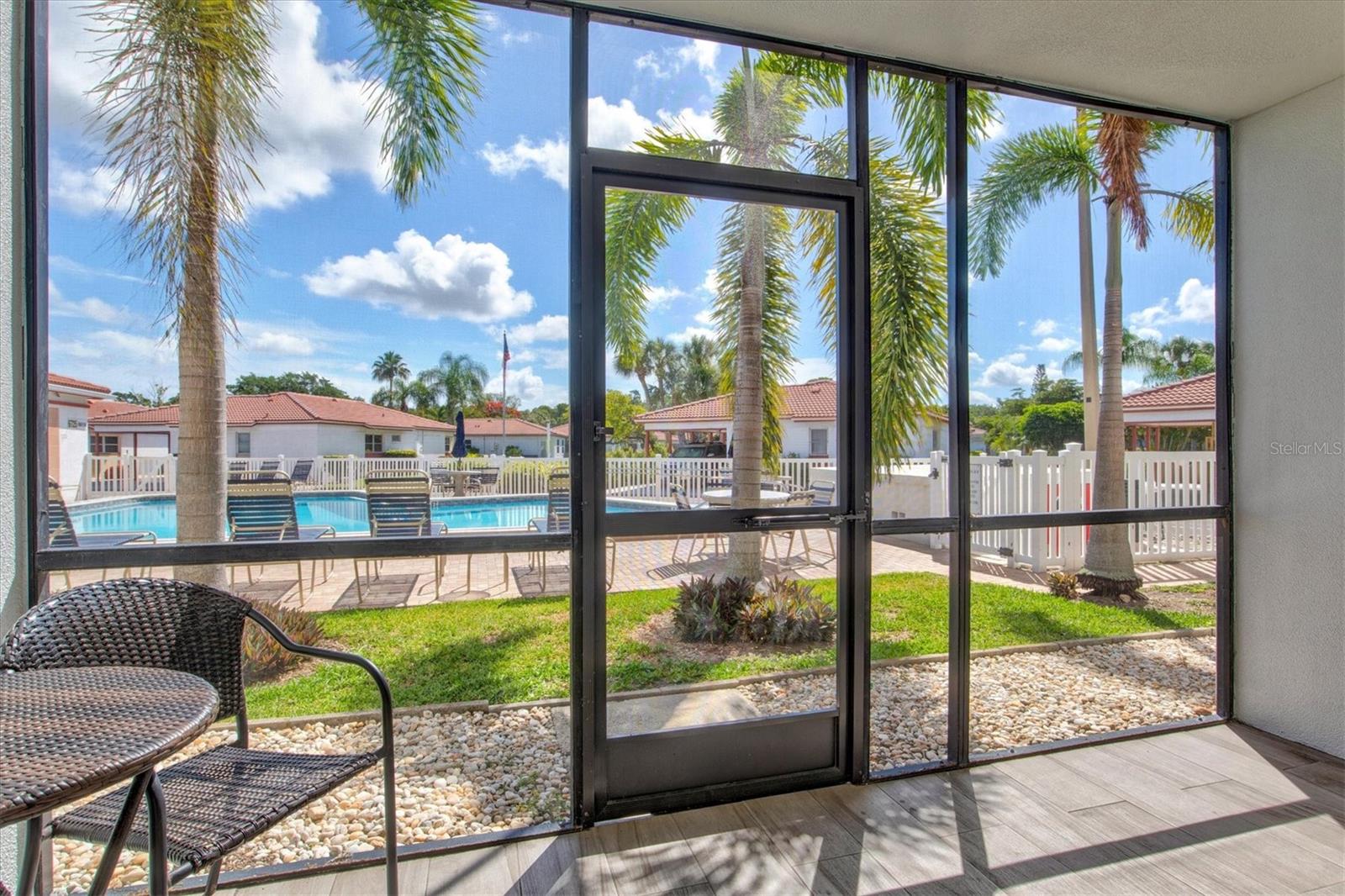 110 VISTA HERMOSA CIR #104B