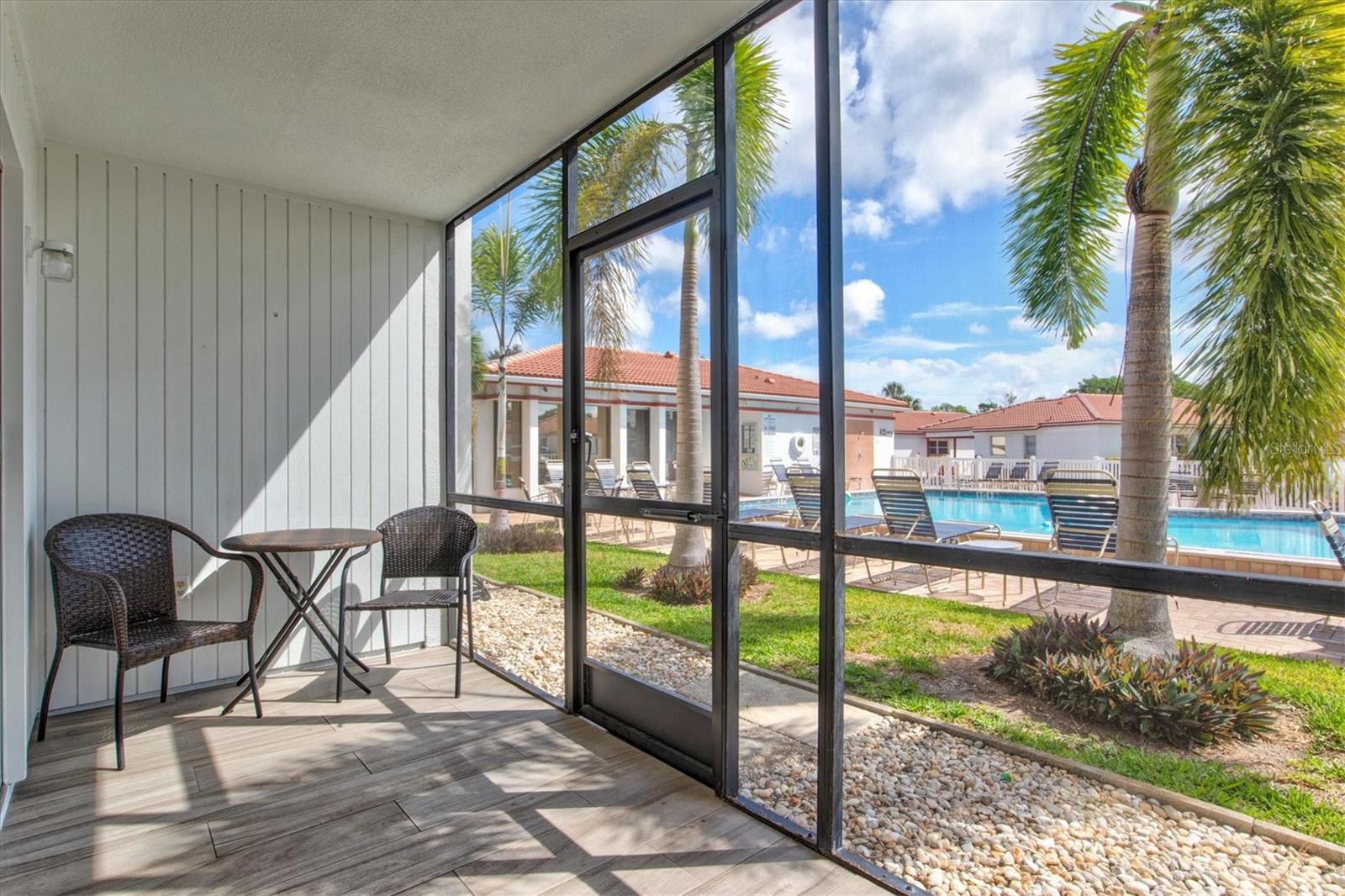 110 VISTA HERMOSA CIR #104B