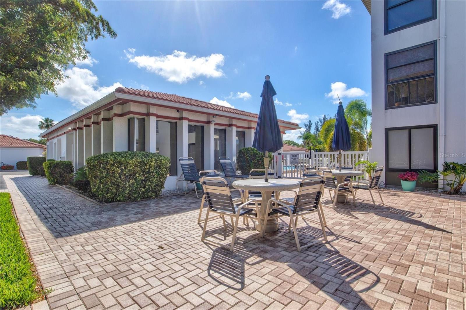 110 VISTA HERMOSA CIR #104B