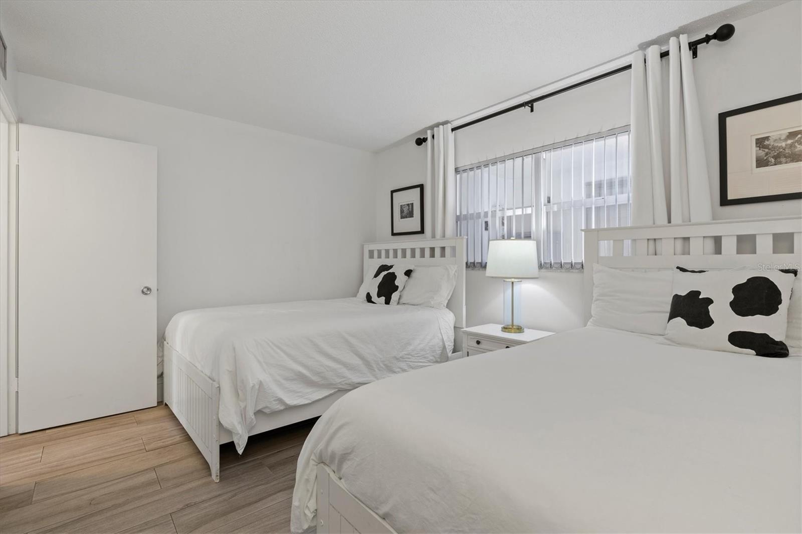 110 VISTA HERMOSA CIR #104B