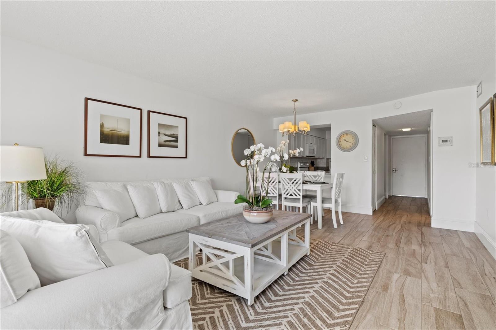 110 VISTA HERMOSA CIR #104B