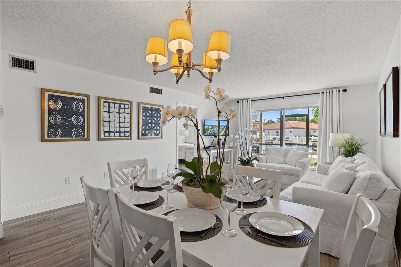 110 VISTA HERMOSA CIR #104B