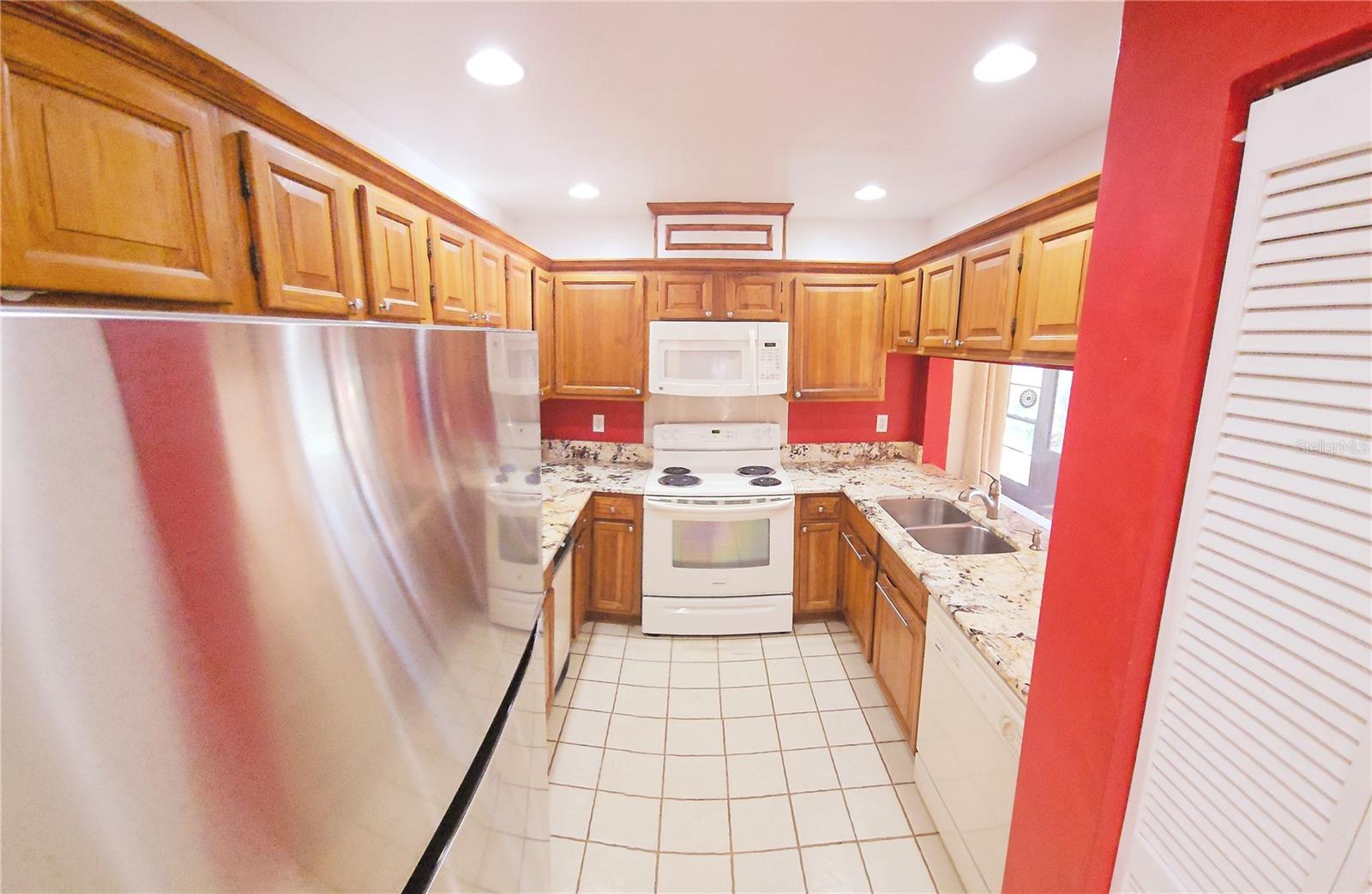 5027 KESTRAL PARK DR #64