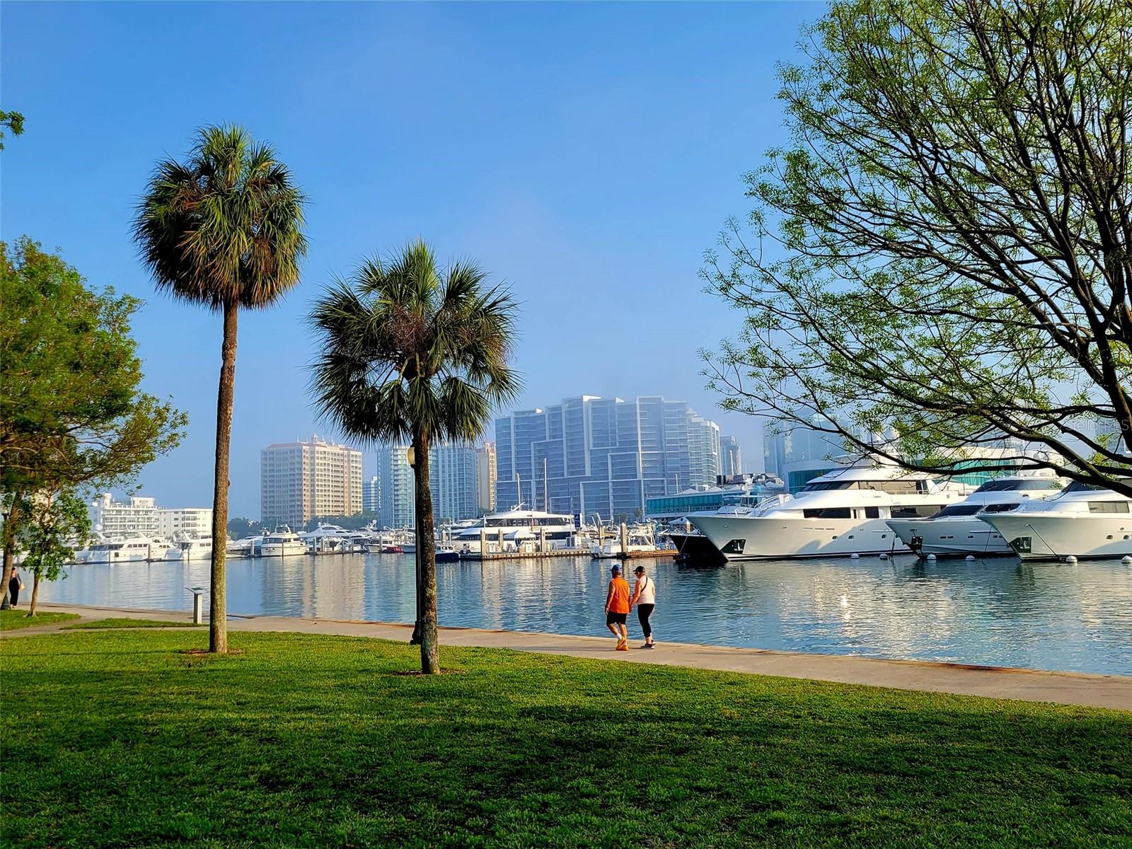 5027 KESTRAL PARK DR #64